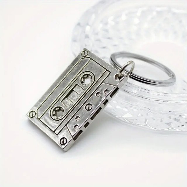 Radio Cassette Keychain Metal Retro Alloy 80s 90s Cassette Tape Keychains