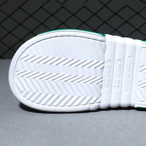 Venta al por Mayor Verano 2025 Sandalias Cómodas para Exteriores con Suela Suave de Masaje de PVC para Hombre Zapatos Planos Pantuflas Deportivas Zuecos y Chanclas para Hombre - Product Image 4