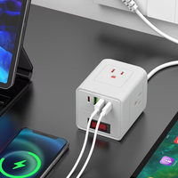 Multiprise cube avec ports USB et câble d'extension, prise américaine plate