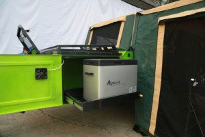 Caravane moderne en aluminium à suspension indépendante avec cuisine coulissante, fabriquée directement en usine, conforme aux normes australiennes - Product Image 3