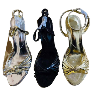 Nuevas Sandalias de Mujer con Tacón Ultra Alto, Punta Puntiaguda, Trenzado Dorado, Estilo Retro Francés, para Invierno y Verano, con un Botón - Product Image 1