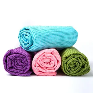 中国工厂定制Logo贴牌防滑超细纤维健身运动热瑜伽垫毛巾