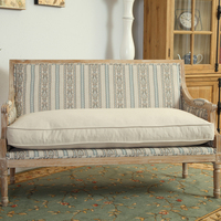 Nouveau design Canapé en bois à dossier carré Chaise unique pour fête de mariage et villa Meubles de salon prêts à la location avec emballage