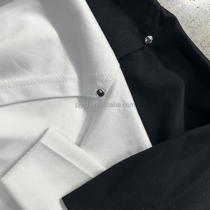 T-shirt Streetwear personnalisé en coton pour <span class=keywords><strong>homme</strong></span>, blanc et noir, à manches courtes, coupe <span class=keywords><strong>courte</strong></span> et carrée, <span class=keywords><strong>avec</strong></span> <span class=keywords><strong>poche</strong></span> zippée inversée - Product Image 6