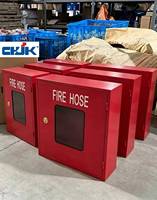 Armoire pour enrouleur de tuyau d'incendie Jinkai - Construction robuste en acier doux thermolaqué, protection incendie, portable et facile à utiliser
