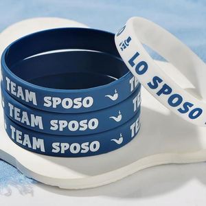 สายรัดข้อมือซิลิโคนงานแต่งงานสไตล์อิตาลีสำหรับแขกชายและหญิง ของขวัญงานแต่งงาน กำไลยางแบบกำหนดเอง - Product Image 6