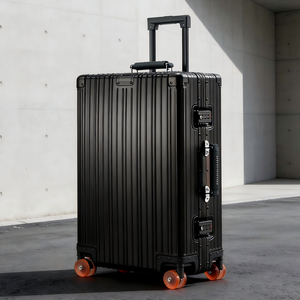 <span class=keywords><strong>Maleta</strong></span> Moderna de Aluminio 2026, <span class=keywords><strong>Maleta</strong></span> de Viaje con Ruedas y Contraseña, de 20-28 Pulgadas, Gran Capacidad, <span class=keywords><strong>Asa</strong></span> de Cuero, para Viajes de Negocios y Ocio - Product Image 1