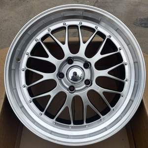LM Wheels <span class=keywords><strong>17</strong></span> 18 19 Inch Jantes en alliage 5x112 5X120 5X114.3 Jantes PCD à formation de flux pour HONDA MINIF56 GOLFR BMWF30 TOYOTA AUDIS3 Cars - Product Image 6