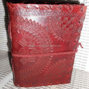 Gros fait à la main vintage en relief côté point demi-cercle sangle de fermeture cahier en cuir véritable - Product Image 1