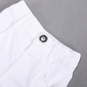 Conjuntos de Ropa Exclusivos para Niñas Pequeñas: Chaqueta Rosa de Mezclilla con Hombros Descubiertos + Pantalones Cortos Blancos para Verano - Product Image 5