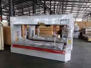 Maquinaria Automática de Prensado en Frío y Caliente Hidráulica de 50T para Trabajos en Madera, Fabricación de Puertas y Contrachapados para la Producción de Paneles a Base de Madera - Product Image 2