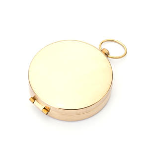 معدات نجاة ذهبية من الفولاذ المقاوم للصدأ ، بوصلة صدفية متوهجة في الظلام للتنزه والأنشطة الخارجية - Product Image 3