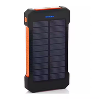 Batterie Externe Solaire Double Port à Charge Rapide 10000mAh Personnalisée pour Usine, Vente Chaude, Batterie Polymère d'Urgence avec Affichage pour Smartphone