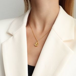 Marka geautoriseerde ketting met druppelvormige sleutelbeenketting Frans niche-ontwerpgevoel Titaniumstaal Kwaliteit gegarandeerd Kleur P1012 - Product Image 5