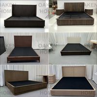 OAKEN Natürliches Eichen-Niedrigprofil-Plattformbett in Kingsize mit Gepolstertem Kopfteil Minimalistisches Massivholz-Bettgestell Schlafzimmermöbel