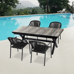 Moderno nero 5 pezzi Patio estensibile Set <span class=keywords><strong>da</strong></span> pranzo mobili <span class=keywords><strong>giardino</strong></span> esterno Rattan tavolo in alluminio e 4 posti sedie - Product Image 1