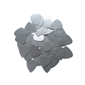 0,3 MM-0,4 MM logotipo personalizado de impresión de seda venta caliente suave de acero inoxidable guitarra púa a - Product Image 1