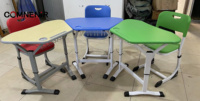 Bureau de formation pliable en métal de style moderne pour les étudiants des écoles primaires et moyennes universitaires Table de classe mobile pour les centres commerciaux