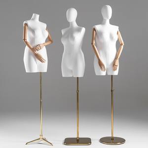 Mannequins demi-corps en bois OEM ODM pour femmes grandes tailles avec tête pour vitrine de magasin de vêtements - Product Image 4