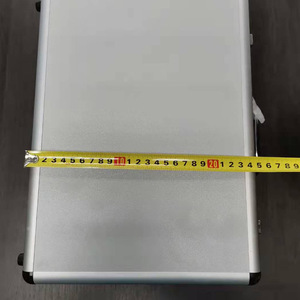 Boîte à outils multifonctionnelle en alliage d'aluminium, rangement pour matériel et outils dentaires, antichoc et résistant aux chutes, poignée en aluminium argentée - Product Image 1