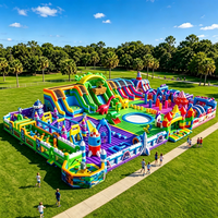Structure gonflable combinée avec toboggan, PVC commercial 0,55 mm, thème bonbons personnalisé, pour fêtes d'enfants en extérieur