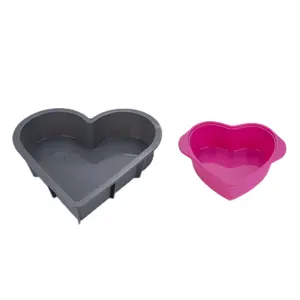 BPA Free Food Grade Baking Tool Cake Chocolate Muffin Shape Silicone Baking Form