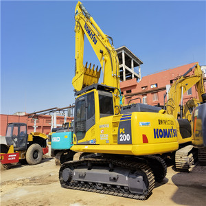 รถขุดไฮดรอลิกแบบตีนตะขาบ Komatsu PC200-8 มือสอง อายุการใช้งานยาวนาน สภาพดีเยี่ยม ราคาสมเหตุสมผล ขาย - Product Image 3