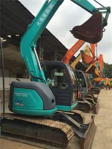 Excavateur Kobelco SK75 d'occasion vendu en usine, en bon état, avec composants centraux, moteur et moteur. - Product Image 4
