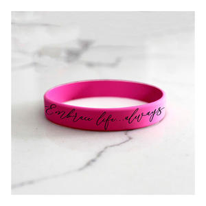 Embrassez la <span class=keywords><strong>vie</strong></span> Bracelet en silicone motivationnel Bracelet inspirant personnalisé Cadeau d'encouragement personnalisé - Product Image 1