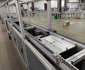 Modular Automated Stainless Steel Belt Pallet Transfer Conveyor System 20m/min Speed Multi-Voltage (110V-415V) Customizable - Product Image 1
