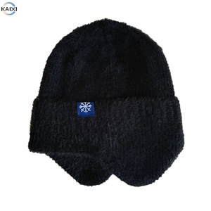 Sombrero de punto cálido para otoño e invierno con logotipo personalizado para hombres y mujeres, gorro elástico grueso con protección para los oídos - Product Image 1