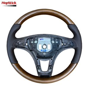 Volante de Madera de Melocotón para Mercedes Benz E300gls, Personalizable para una Apariencia de Alta Gama - Product Image 1