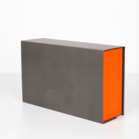 Boîte cadeau rigide de style livre avec logo personnalisé, extérieur gris recyclable, intérieur orange, pour l'emballage de cosmétiques et de vêtements, tailles personnalisées