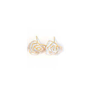 Boucles d'oreilles tendance en acier inoxydable 316L avec placage or PVD, design rose blanche durable et résistant - Product Image 3
