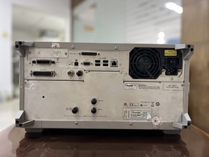 เครื่องวิเคราะห์เครือข่าย Keysight (Agilent) E5061B 5 Hz ถึง 3 GHz 3L5 เครื่องมือวัดและวิเคราะห์ - Product Image 4