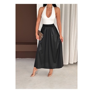 Jupe longue évasée pour femme avec taille élastique et poches, longueur 95 cm, en tissu laqué brillant, adaptée au hijab - Product Image 6
