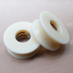 Capstan de Arrastre de Alambre de Nylon Fundido a Presión con 4 Ranuras - Product Image 6