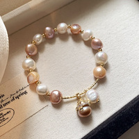 Bracelet jonc pour femme en perles d'eau douce de forme baroque, style vintage français, chic, tendance, coloré, souvenir touristique