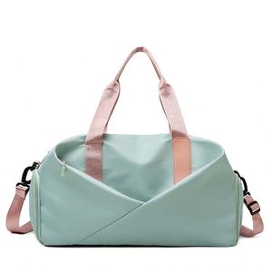 Sac de sport et de fitness personnalisé en gros pour femmes, grande capacité, durable, avec séparation sec/humide, idéal pour la gym et les voyages - Product Image 1