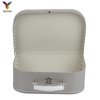Caja de Cartón Tipo Maleta con Asa, Caja Personalizada para Calcetines de Bebé