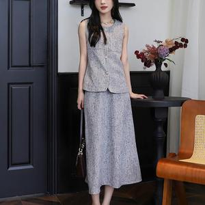 Autunno Casual da donna <span class=keywords><strong>Set</strong></span> di coordinate personalizzato in puro poliestere tinta unita grigio con bottone senza maniche Top gonna lunga in Tweed - Product Image 2