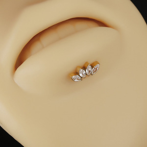 Clous d'oreilles en titane plaqué F136 pour piercing d'oreille, bijoux unisexes - Product Image 3