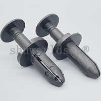 100 pièces/sac Clip en plastique pour Chrysler 6504521