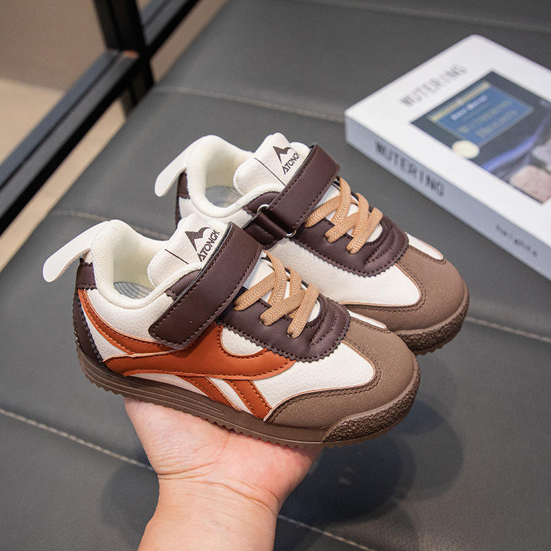 สีน้ำตาล