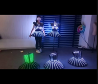Robe tutu personnalisée avec éclairage LED RVB, jupe lumineuse pour femme, costume de scène lumineux pour la danse en boîte de nuit, performance de danseuse GOGO