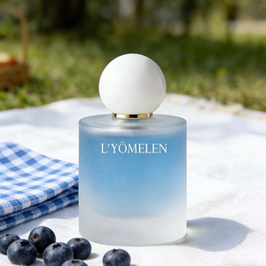 Parfum pour homme L'YOMELEN, longue tenue, moderne et élégant, aux notes d'ambre arabe, de vanille et de bois. - Product Image 2