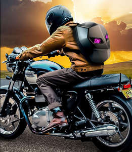 Sac de locomotive LED innovant avec yeux animés programmables et grand espace de rangement pour les chevaliers - Product Image 4