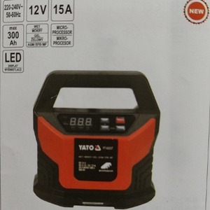 Cargador de Batería de Coche Yato 12V 15A 300Ah Portátil con Monitoreo de Voltaje para Batería Estándar - Product Image 1