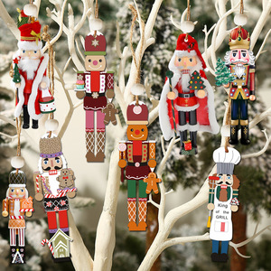 Marionnette de soldat de Noël en bois de 9cm pour décorations de vacances, ornement de fête avec bonhomme en pain d'épice, père Noël - Product Image 1