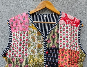 Nouvelle veste mi-longue d'hiver en coton matelassé à imprimé artisanal de qualité supérieure, style bohème ethnique pour femmes, cadeau élégant pour elle - Product Image 4